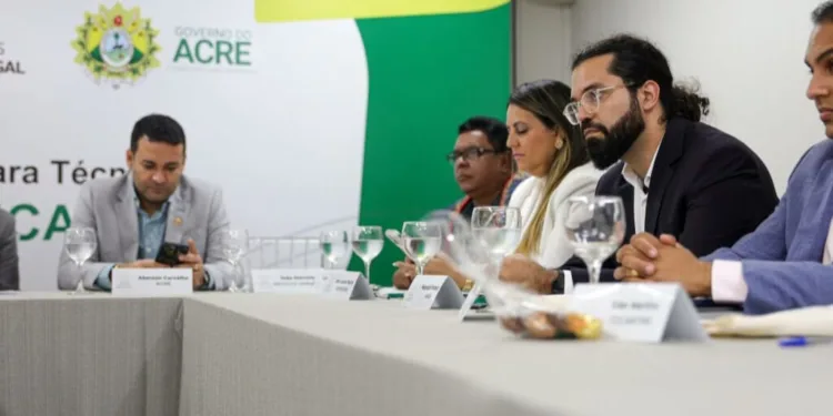 Educação indígena é pauta no 27º fórum de governadores no Acre