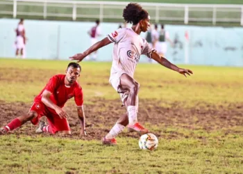 Independência derrota o Rio Branco e assume a liderança do returno do Campeonato Acreano