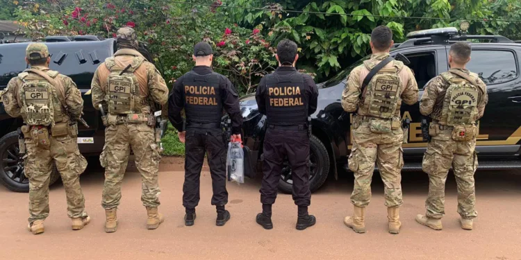 PF cumpre mandato de busca e apreensão no Acre para combater abuso sexual infantojuveil