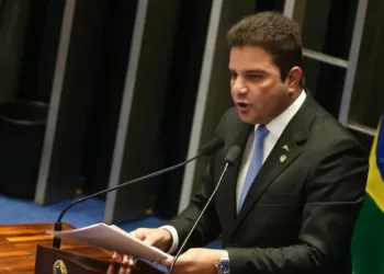 STJ torna governador do Acre réu por supostos desvios