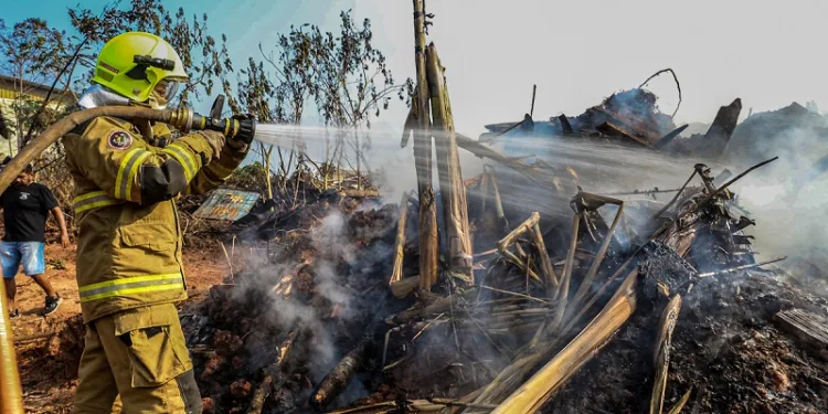 Acre tem risco de incêndios florestais entre abril e novembro de 2024, aponta governo