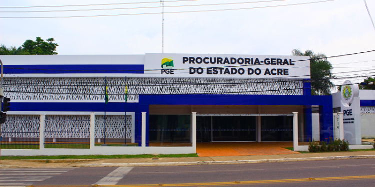 PGE abre processo seletivo para contratação de estagiários de jornalismo em Rio Branco