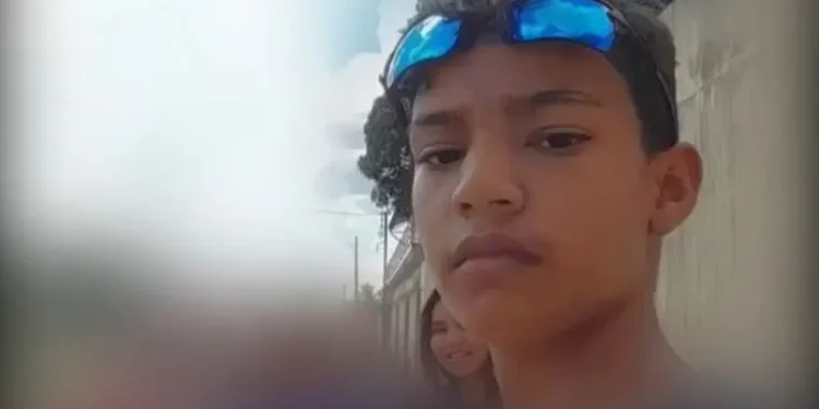 “Ele tinha um sonho de vender pipoca”, diz avô de adolescente morto eletrocutado no interior do AC