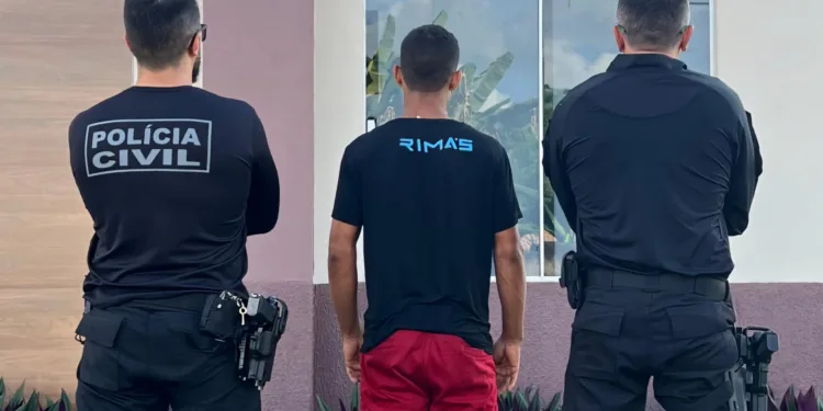 Suspeito de participar de arrastão e roubo de joias avaliados em R$ 100 mil é detido no Acre