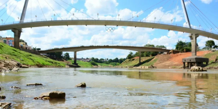 Nível do Rio Acre continua em queda; possível seca severa se aproxima, alerta Defesa Civil de RB