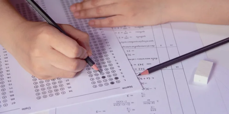 Prefeitura no interior do Acre divulga edital de concurso com salários de até R$ 13 mil; confira