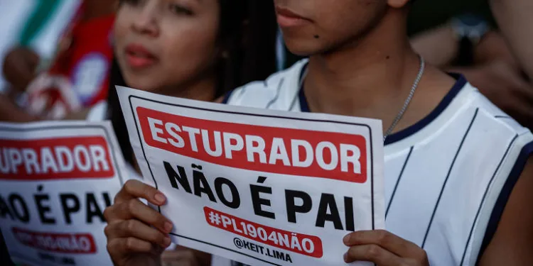 Em carta aos senadores, coletivo de mulheres acreanas repudia PL ‘antiaborto’