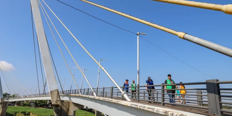 Passarela Joaquim Macedo em Rio Branco é interditada nesta sexta-feira para reparos