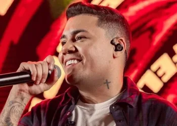 Felipe Araújo afirma se sentir honrado em abrir Festival da Macaxeira: “Muito orgulho”