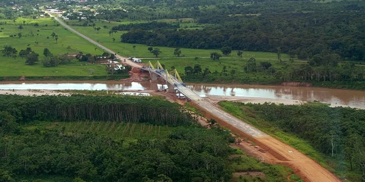 Dnit anuncia interdição noturna da BR-364 para reparos em ponte sobre o rio Tarauacá