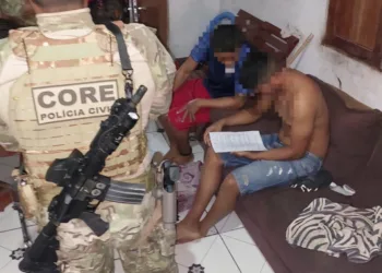 Operação policial contra crime organizado no Acre executa 43 mandados e prende 21 pessoas