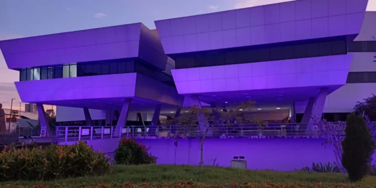 Junho Violeta: Tribunal de Justiça do Acre destaca prioridade em processos às pessoas idosas