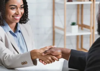 Novas oportunidades de trabalho com Sine Acre; mais de 60 vagas nesta terça-feira (11)