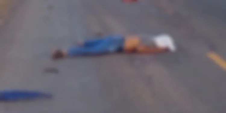 Motociclista tem cabeça esmagada por caminhão durante acidente em rodovia de Rio Branco