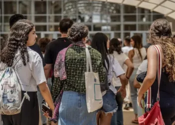 Quem se inscreveu no Enem 2024 tem até quarta-feira para pagar taxa