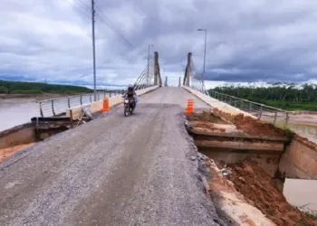 Reforma na ponte do rio Tarauacá deve ser concluída em fevereiro de 2025, afirma Dnit