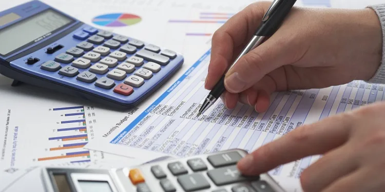 Pesquisa revela que 77,8% das famílias acreanas estavam endividadas em maio de 2024