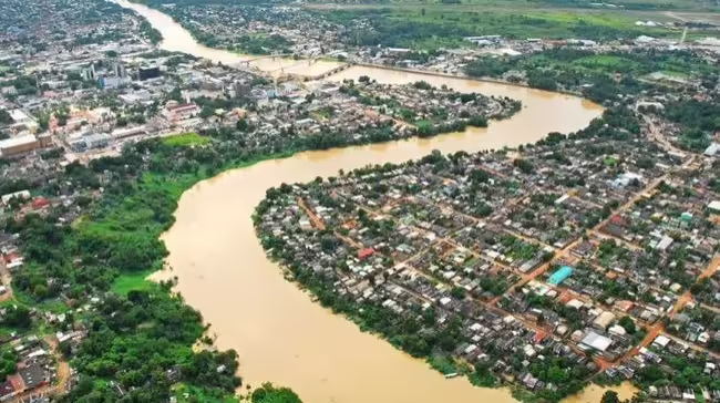 Governo divulga nível dos rios, qualidade do ar e previsão do tempo em boletim deste sábado (14)