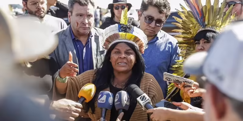 Sonia Guajajara pede ao STF pressa em homologação de terra indígena