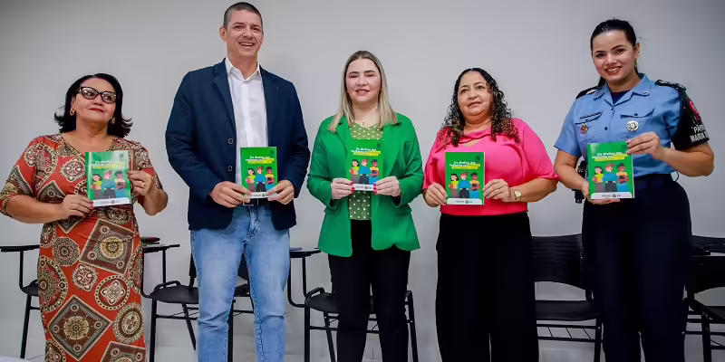 Semulher lança cartilha para garantir direitos das mulheres no mercado de trabalho