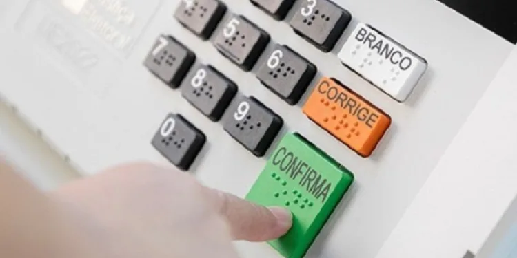 Justiça Eleitoral alerta para infrações no dia das eleições