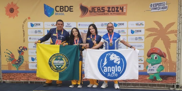 Enxadristas acreanas conquistam pódio inédito nos Jogos Escolares brasileiros