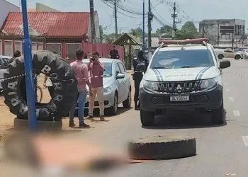 Criança de 10 anos morre após ser atropelada por caminhão na AC-40