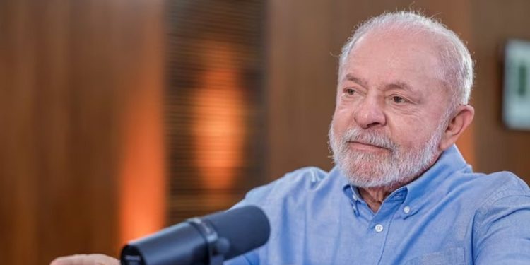 Após acidente, Lula deve passar o dia no Alvorada e realizar novos exames nesta terça-feira