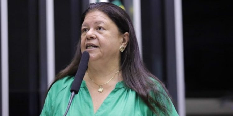 Comissão aprova sala para acolher mulheres vítimas de violência em delegacia comum