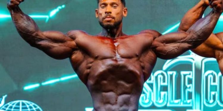 Ramon Dino é campeão no Brasil e garante vaga para o Mr. Olympia 2025