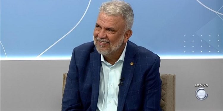 “Sou grato ao Lula”, afirma Sérgio Petecão ao citar avanços no Acre