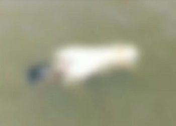 Corpo é encontrado boiando no Rio Juruá por professores e alunos em Cruzeiro do Sul