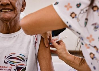 Campanha de vacinação contra influenza é prorrogada até janeiro no Acre