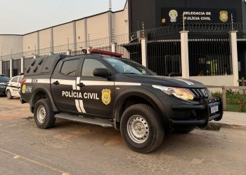 Suspeito de tentativa de feminicídio se apresenta e é preso em Tarauacá