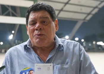 Flaviano Melo, ex-governador do Acre, deve ser transferido para São Paulo em UTI aérea devido agravamento de pneumonia