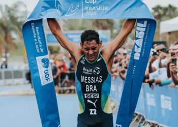 Manoel Messias ganha etapa de Brasília da Copa do Mundo de triatlo