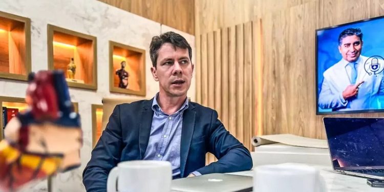 Cardiologista Odilson Silvestre alerta: “Homens vivem menos e infartam mais cedo por falta de prevenção”