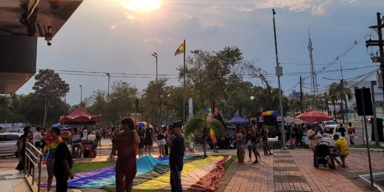 Associação de Homossexuais do AC pede veto à PL de crianças na Parada LGBT+