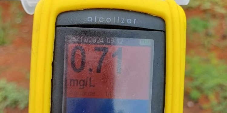 PRF flagra motorista embriagado após acidente na BR-317, em Senador Guiomard