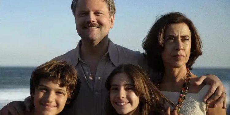 Filme “Ainda estou Aqui”  é indicado ao Globo de Ouro