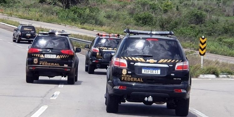 Operação Niebla: esquema de contrabando de cigarros da Bolívia é desarticulado pela PF no Acre