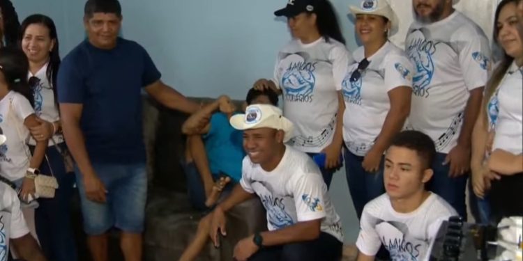 Associação Amigos Solidários entrega 23ª casa em Plácido de Castro