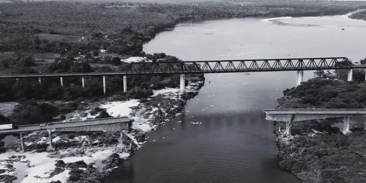 Queda de ponte entre Tocantins e Maranhão já tem 16 desaparecidos