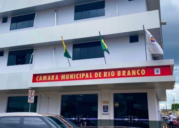 Vereadores de Rio Branco aprovam aumento de salário dos secretários municipais para R$ 28,5 mil