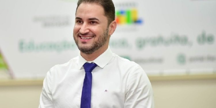 Com cerimônia realizada pelo MEC, novo reitor do Ifac será empossado no dia 12 de dezembro, em Brasília