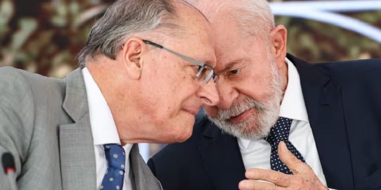 Lula segue em repouso após cirurgia; mesmo com internação, Alckmin não assume presidência
