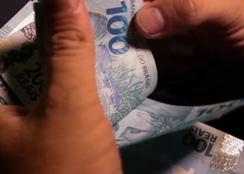 “É uma política boa, mas restritiva”, afirma economista acreano sobre novo teto do salário mínimo