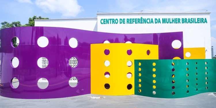 Primeiro Centro de Referência da Mulher Brasileira da região Norte é inaugurado em Cruzeiro do Sul