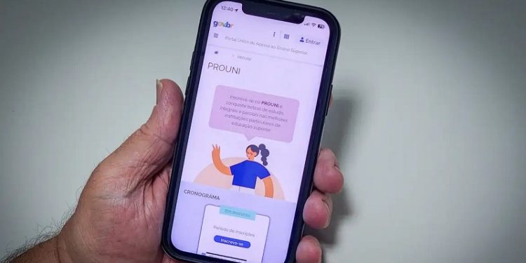 Inscrições para o Prouni 2025 estão abertas até o dia 28