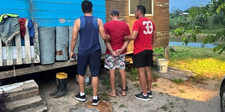 Homem é preso por estupro e registro de imagens íntimas de vítima com Síndrome de Down em Cruzeiro do Sul